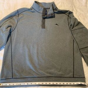 Gray Quarter-Snap Pullover. Sz XL. Standup collar.